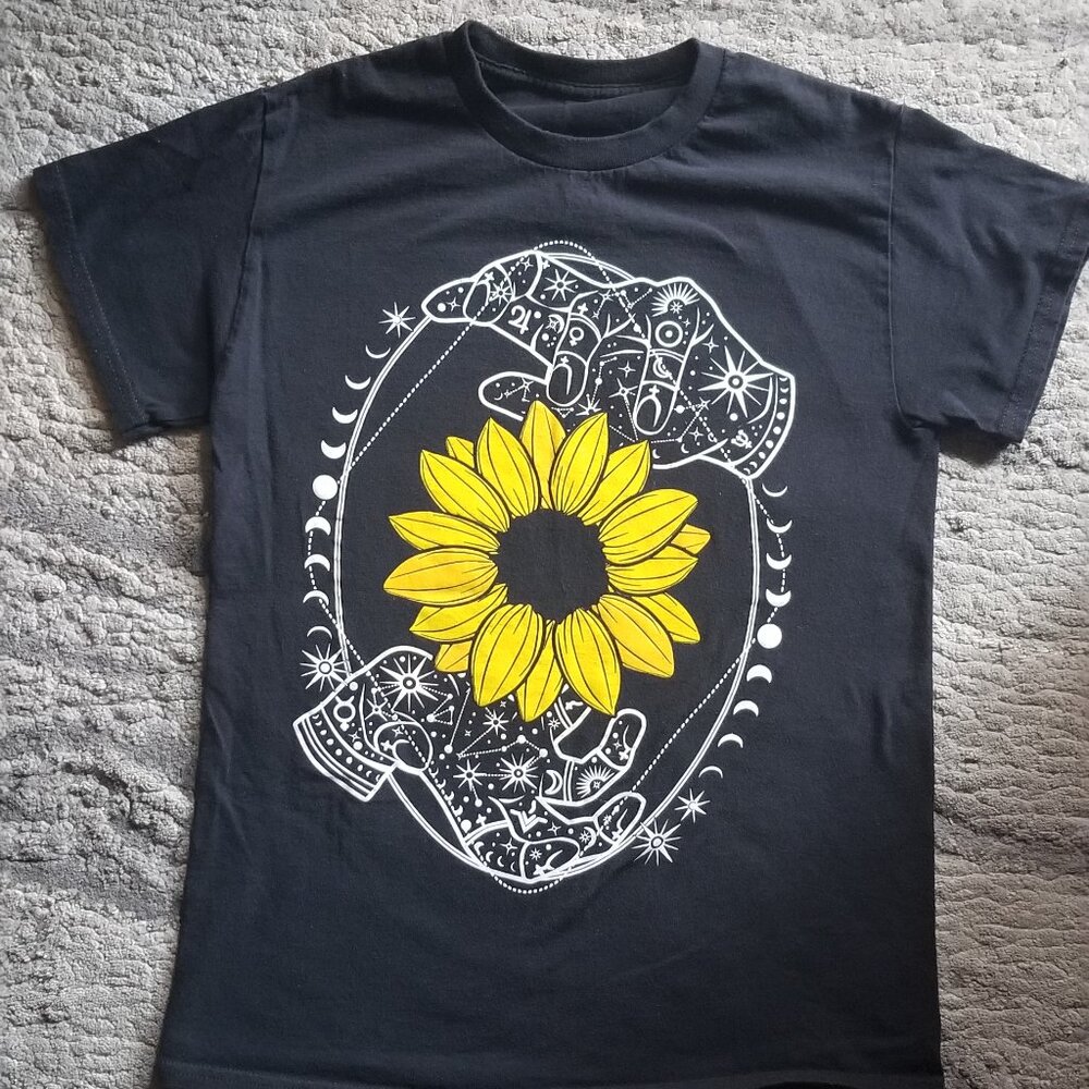 Mystic tshirt